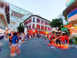 Royal At Chinatown (D1), Retail #603729951